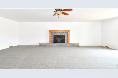 1442 Hilltop Dr, Longmont, CO 80504 - Photo 13