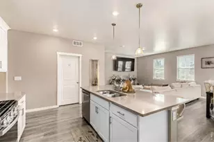 305 N 64th Ave, Greeley, CO 80634 - Photo 3