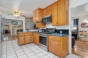 335 Mountain View Dr, Fort Collins, CO 80524 - Photo 9