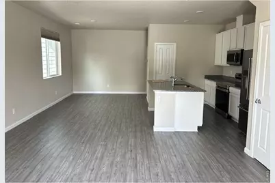 242 Scaup Ln, Johnstown, CO 80534 - Photo 5