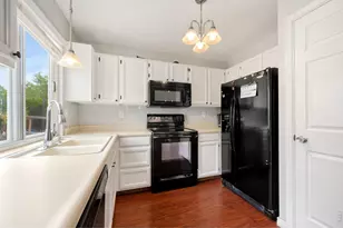 145 Caria Dr, Lafayette, CO 80026 - Photo 7