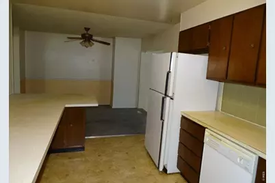 330 W Union Ave, La Salle, CO 80645 - Photo 3