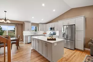 543 Charrington Ct, Fort Collins, CO 80525 - Photo 3