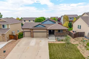 327 Fossil Dr, Johnstown, CO 80534 - Photo 3