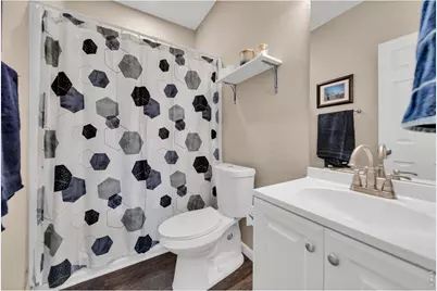 318 N 6th St, Sterling, CO 80751 - Photo 13