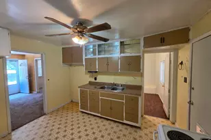 310 N 8th Ave, Sterling, CO 80751 - Photo 13
