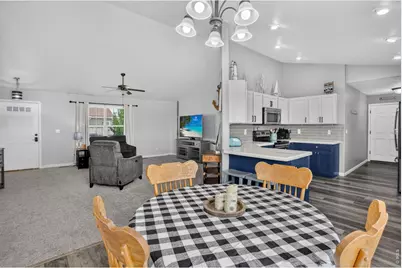 4404 Paintbrush Dr, Evans, CO 80620 - Photo 9