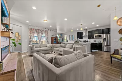 225 Dorothy Dr, Berthoud, CO 80513 - Photo 5