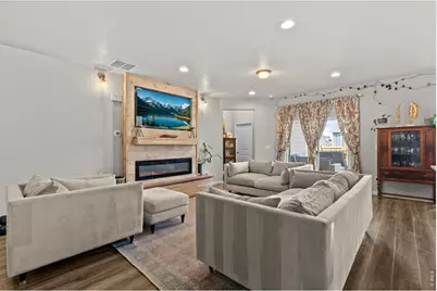 225 Dorothy Dr, Berthoud, CO 80513 - Photo 7
