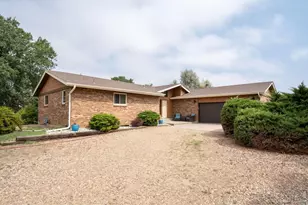 15501 Hilltop Dr, Brighton, CO 80601 - Photo 3
