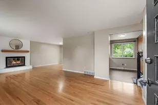 6128 S Madison Ct, Centennial, CO 80121 - Photo 3
