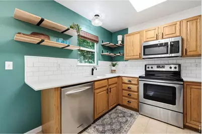 954 Monroe Ave, Loveland, CO 80537 - Photo 7