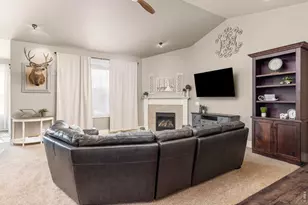 2657 Peregrine Creek Dr, Milliken, CO 80543 - Photo 7