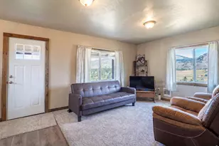 150 Wolf Dr, Drake, CO 80515 - Photo 3