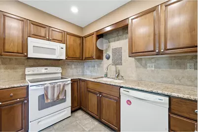 3906 W 22nd St, Greeley, CO 80634 - Photo 13