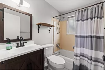 2521 W 20th St Rd, Greeley, CO 80634 - Photo 35