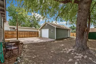 542 E 10th St, Loveland, CO 80537 - Photo 21