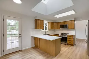 2305 Lake Park Dr, Longmont, CO 80503 - Photo 3