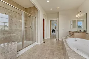 10360 Bluffmont Dr, Lone Tree, CO 80124 - Photo 17