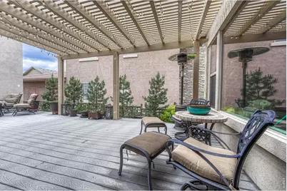 10360 Bluffmont Dr, Lone Tree, CO 80124 - Photo 43