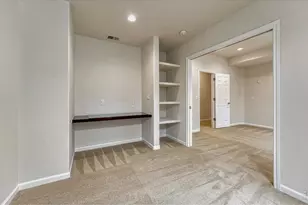 10360 Bluffmont Dr, Lone Tree, CO 80124 - Photo 29