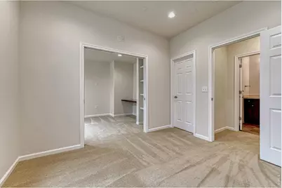 10360 Bluffmont Dr, Lone Tree, CO 80124 - Photo 27
