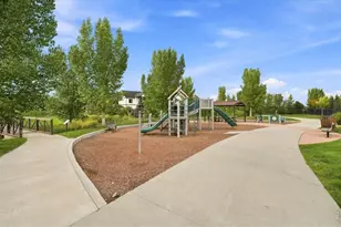 2482 Trio Falls Dr, Loveland, CO 80538 - Photo 47