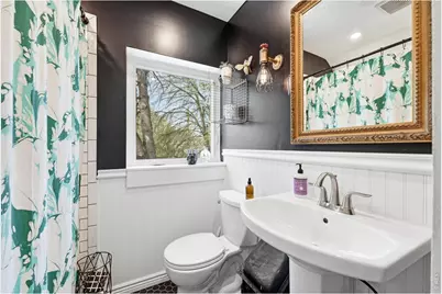1533 Oneida St, Denver, CO 80220 - Photo 29