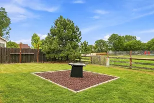 542 S Savannah Cir, Milliken, CO 80543 - Photo 47