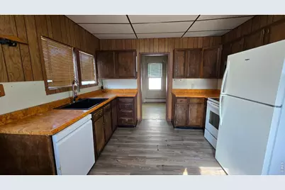 411 Clark St, Sterling, CO 80751 - Photo 13