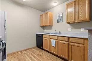 1221 University Ave, Fort Collins, CO 80521 - Photo 9