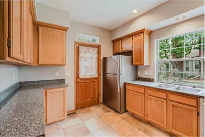 2909 W Long Cir #E, Littleton, CO 80120 - Photo 9
