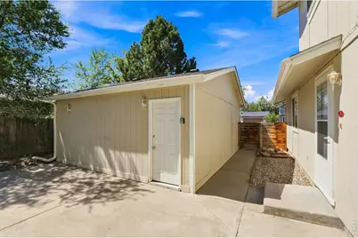 942 Granite Ct, Longmont, CO 80504 - Photo 35