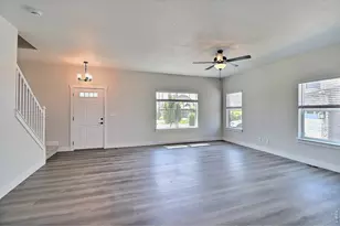 6013 13th St, Greeley, CO 80634 - Photo 7