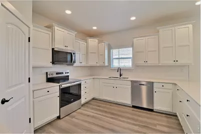 6013 13th St, Greeley, CO 80634 - Photo 13