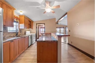 16060 Mystic Ln, Strasburg, CO 80136 - Photo 21