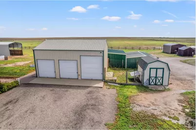 16060 Mystic Ln, Strasburg, CO 80136 - Photo 9