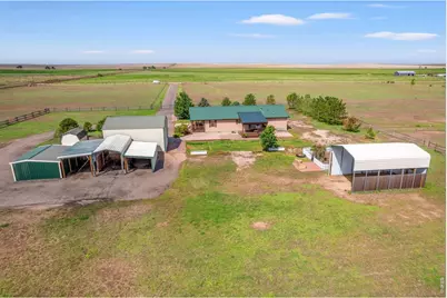 16060 Mystic Ln, Strasburg, CO 80136 - Photo 7