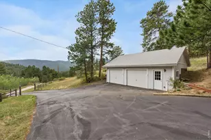 225 Hell Canyon Rd, Estes Park, CO 80517 - Photo 33