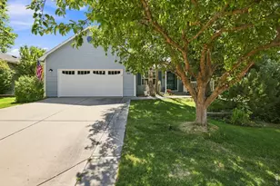 510 Black Hawk Dr, Eaton, CO 80615 - Photo 1