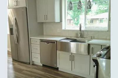 1370 S Eaton Ct, Lakewood, CO 80232 - Photo 11