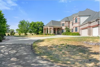 10040 Niwot Rd, Longmont, CO 80504 - Photo 3