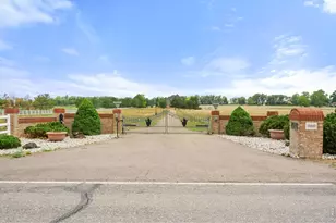 10040 Niwot Rd, Longmont, CO 80504 - Photo 1