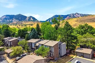 1345 Bear Mountain Dr, Boulder, CO 80305 - Photo 3
