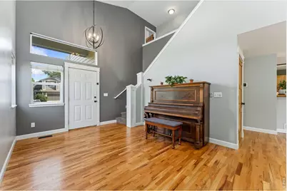 2001 Skye Ct, Fort Collins, CO 80528 - Photo 3