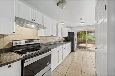 824 Xavier St, Denver, CO 80204 - Photo 7