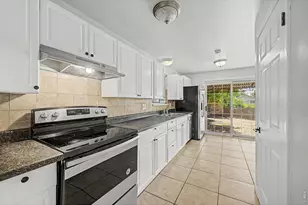824 Xavier St, Denver, CO 80204 - Photo 7