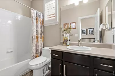 2124 Longfin Ct, Windsor, CO 80550 - Photo 5