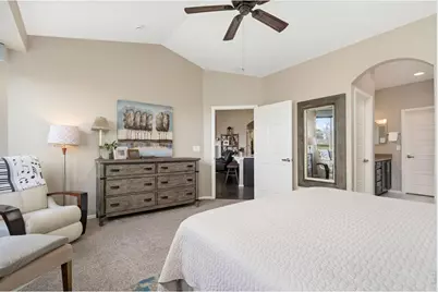 2124 Longfin Ct, Windsor, CO 80550 - Photo 17