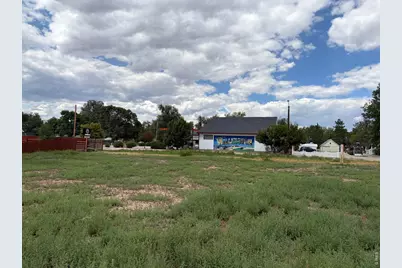 3911 Cleveland Ave, Wellington, CO 80549 - Photo 9